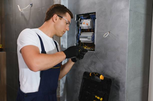 Best Emergency Electrical Repair  in Farmington, NM